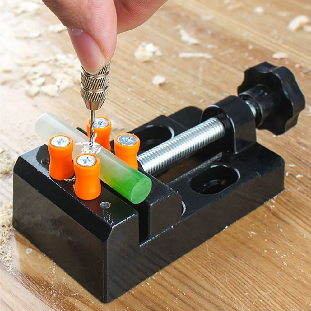 Wytrzymały mini imadło stołowe – Woodworking Bench Vise recenzja i cena